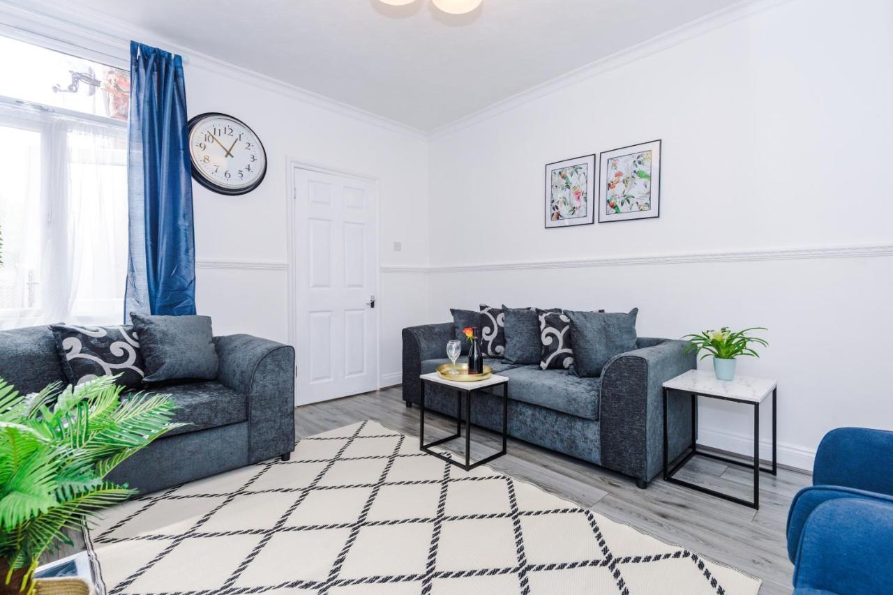 Harley House - Spacious Home With Free Netflix & Parking By Rocketbnb Coventry Exterior foto