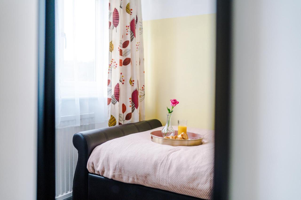 Harley House - Spacious Home With Free Netflix & Parking By Rocketbnb Coventry Exterior foto