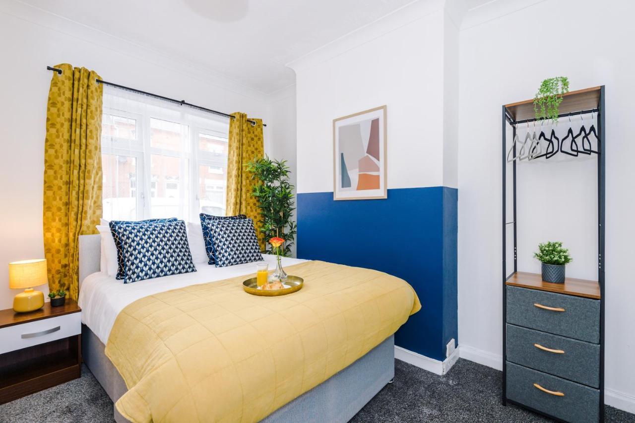 Harley House - Spacious Home With Free Netflix & Parking By Rocketbnb Coventry Exterior foto